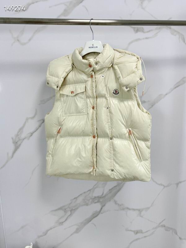 Moncler Down Vest Wmns ID:20260111-324